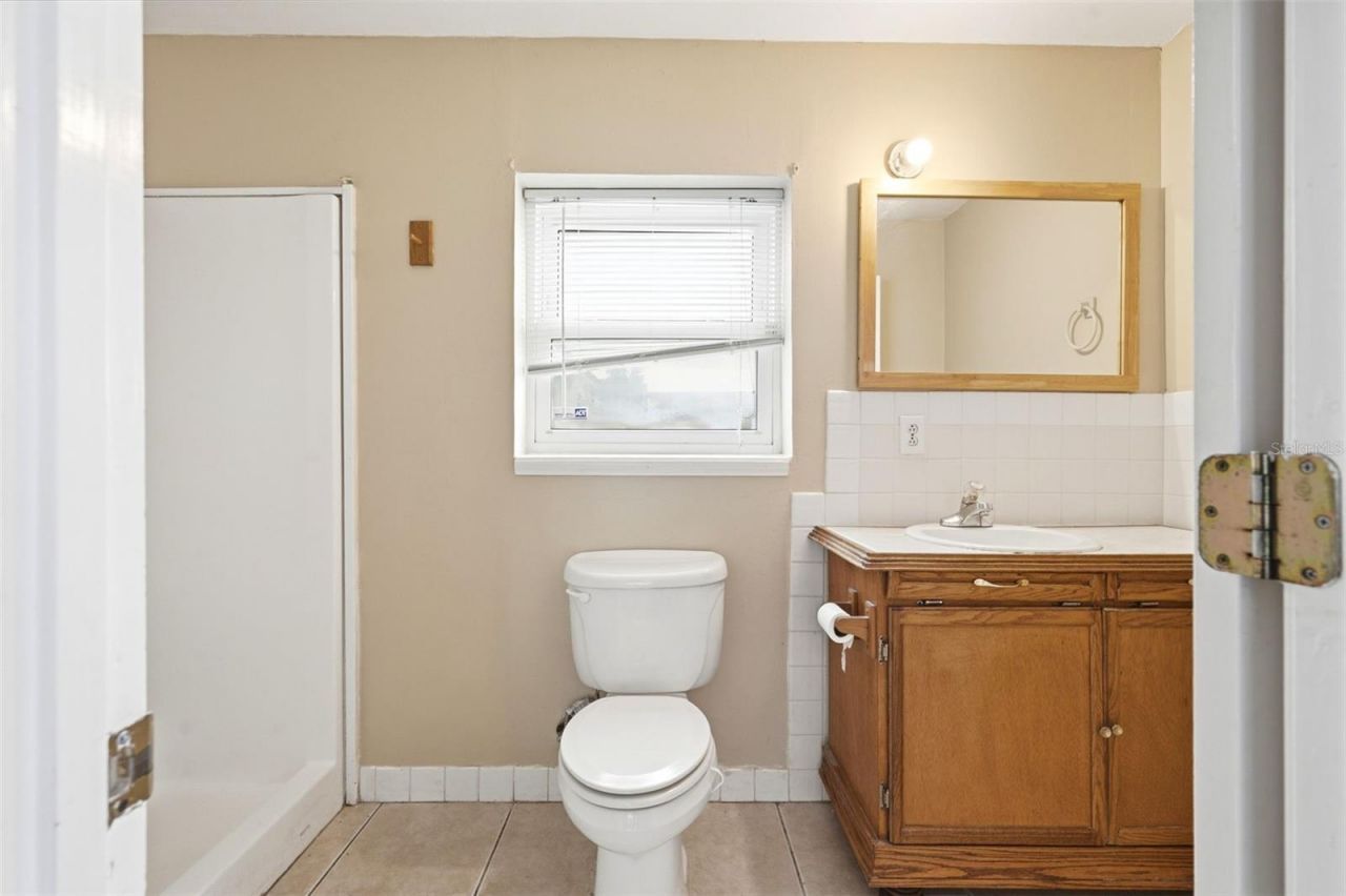 1606 Lark Lane , Brandon, FL 33510 Photo