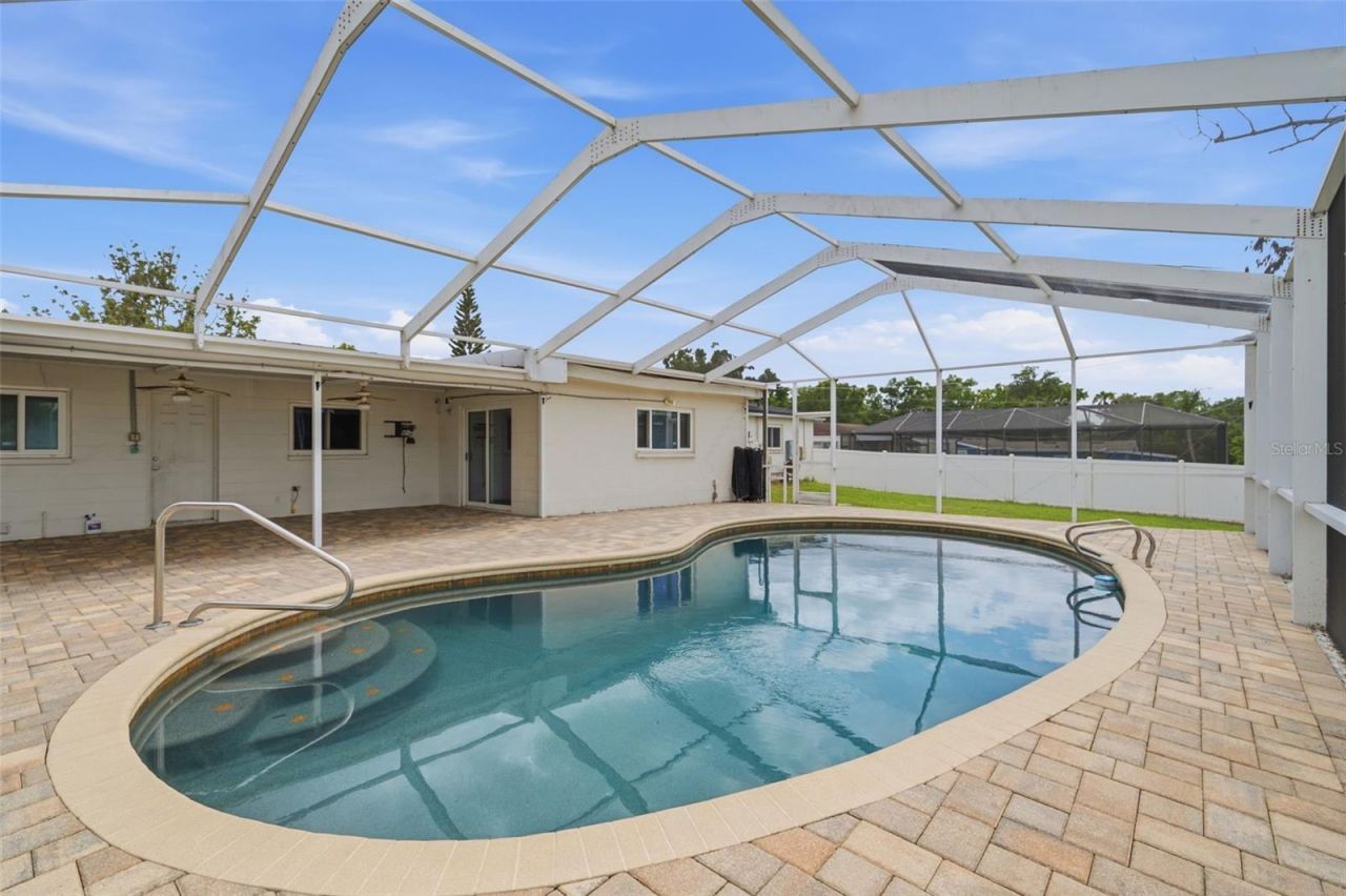 1606 Lark Lane , Brandon, FL 33510 Photo