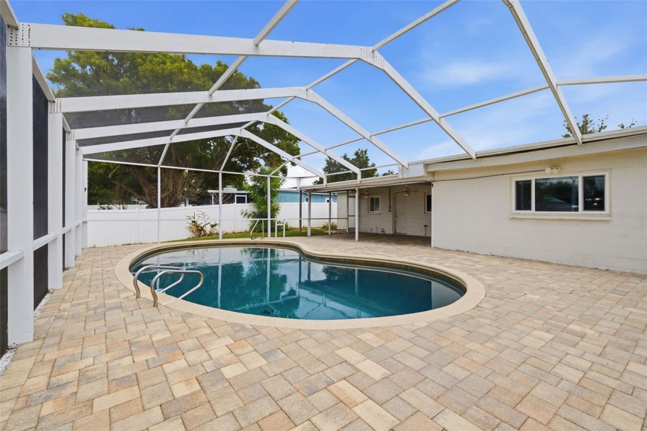 1606 Lark Lane , Brandon, FL 33510 Photo