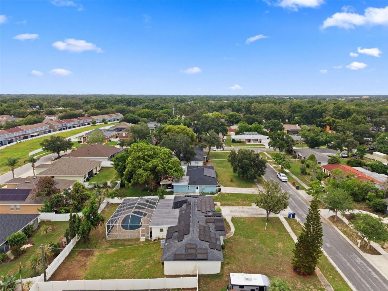 1606 Lark Lane , Brandon, FL 33510 Photo