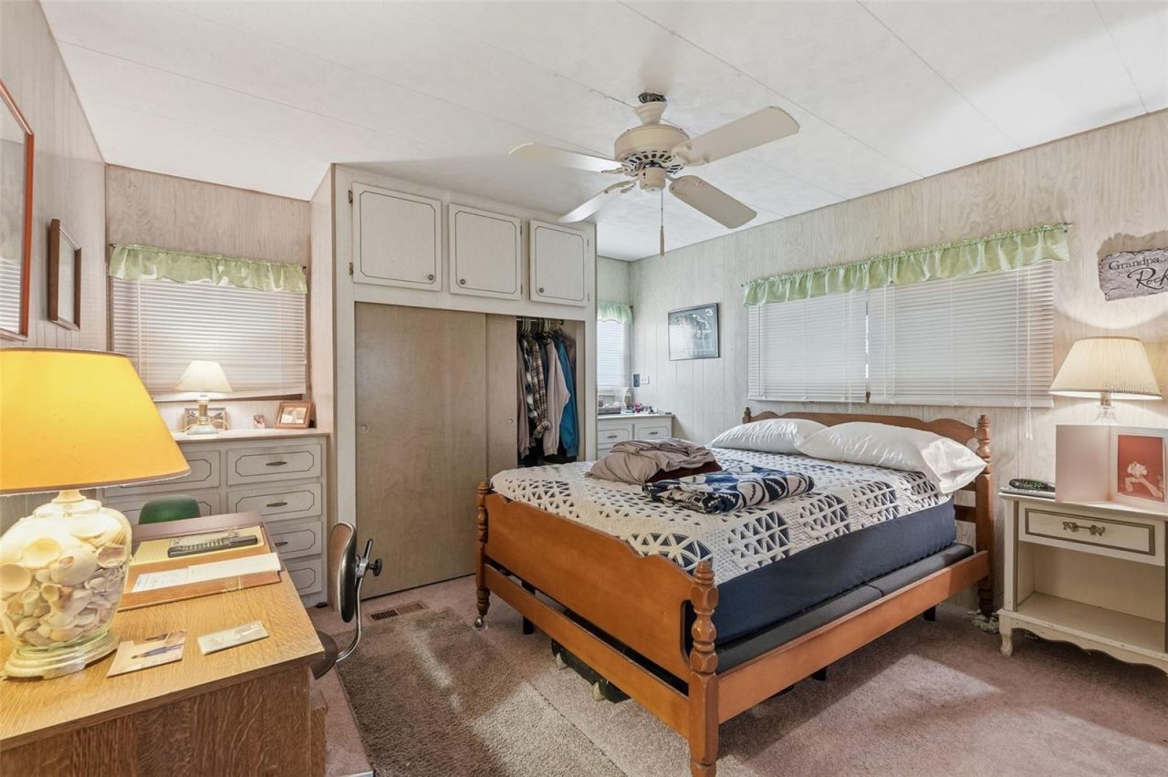 64 Rachel Drive, Tarpon Springs, FL 34689 Photo