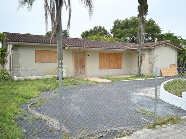 Hollywood, FL 33021