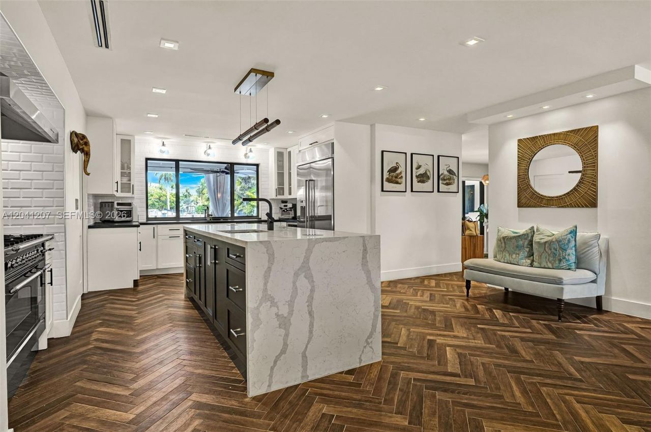16416 NE 32nd Ave, North Miami Beach, FL 33160 Photo