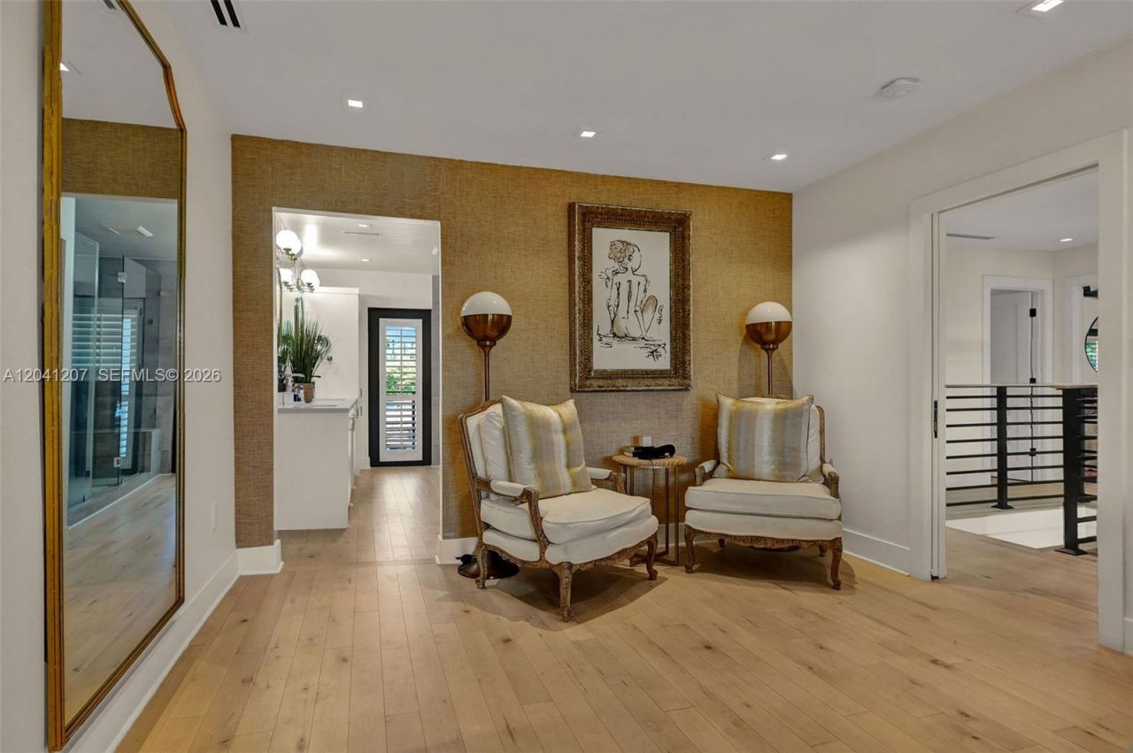 16416 NE 32nd Ave, North Miami Beach, FL 33160 Photo