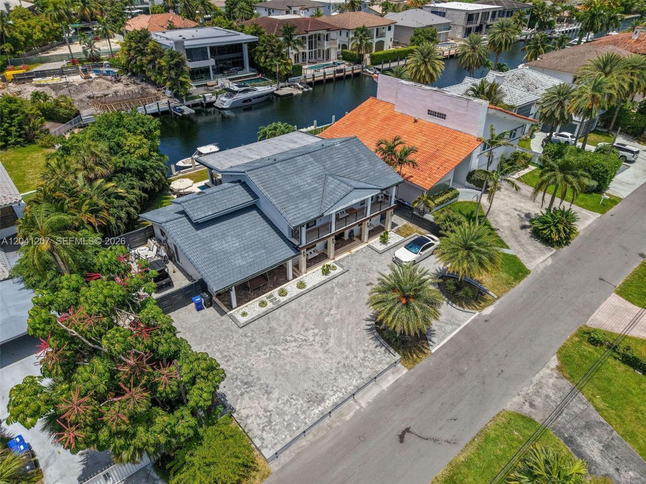 16416 NE 32nd Ave, North Miami Beach, FL 33160 Photo