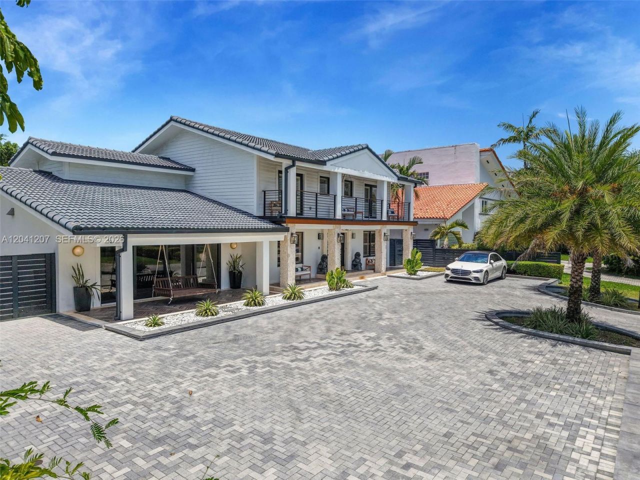 16416 NE 32nd Ave, North Miami Beach, FL 33160 Photo