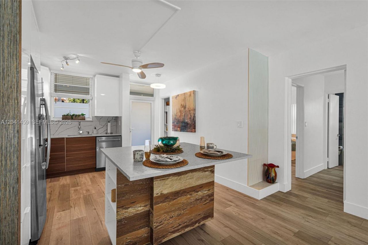 1790 E Las Olas Blvd, Unit 11, Fort Lauderdale, FL 33301 Photo