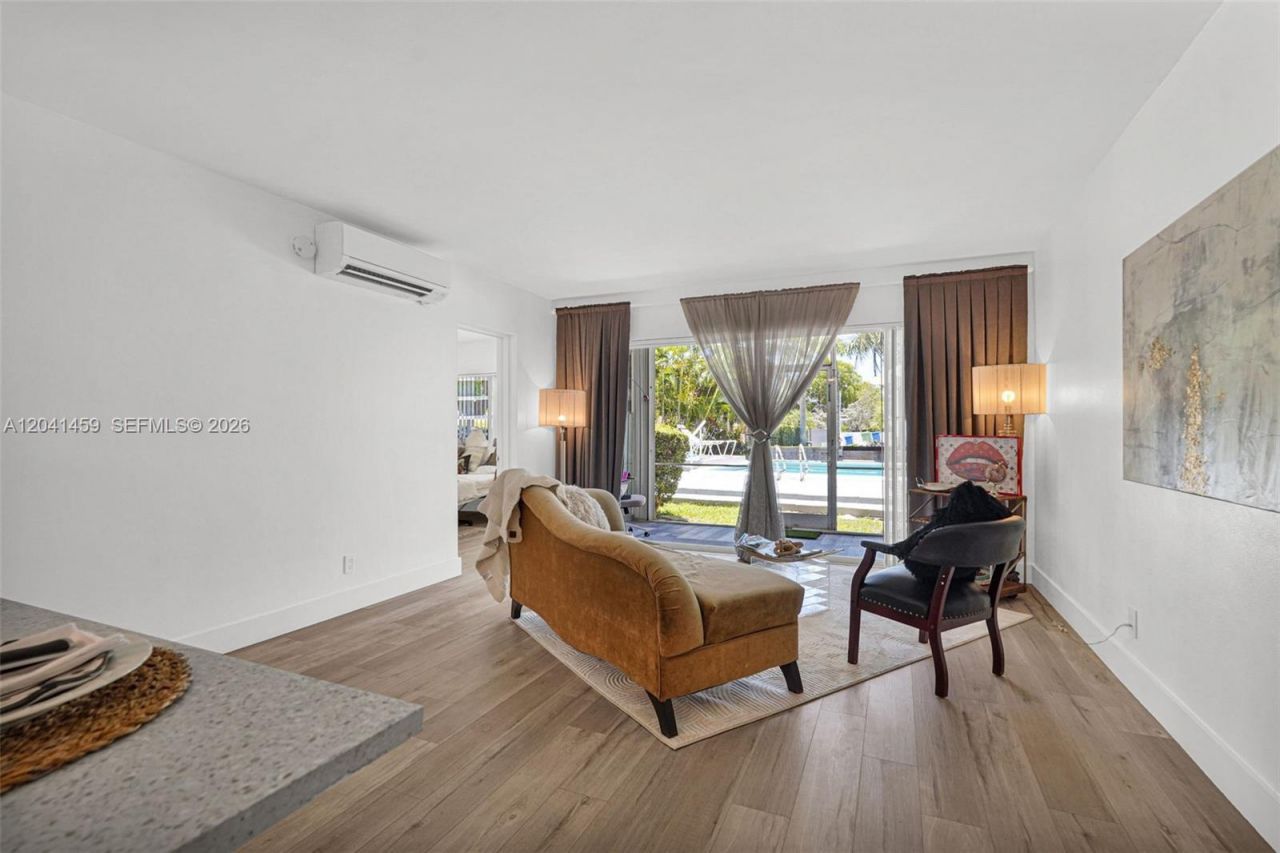 1790 E Las Olas Blvd, Unit 11, Fort Lauderdale, FL 33301 Photo