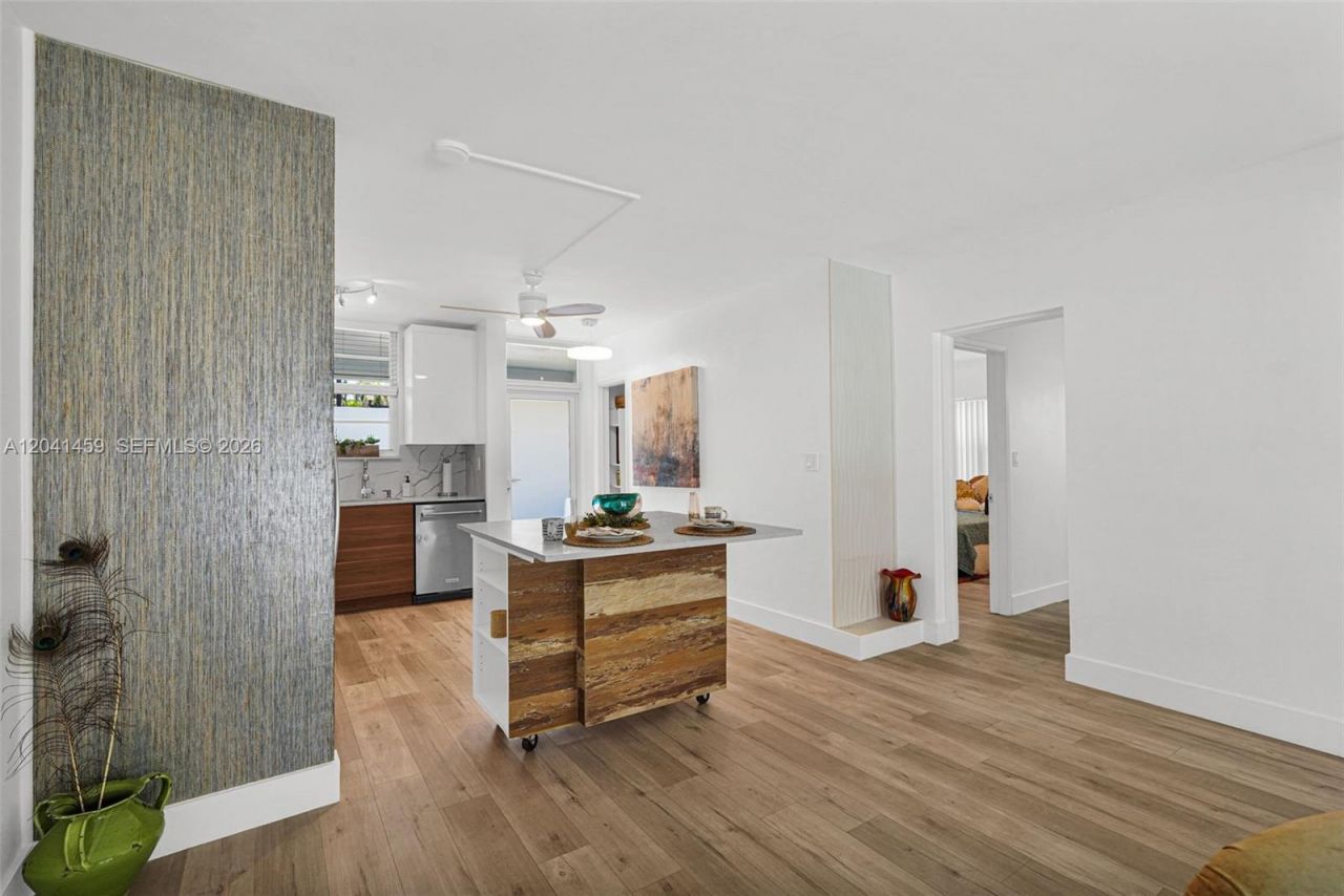 1790 E Las Olas Blvd, Unit 11, Fort Lauderdale, FL 33301 Photo