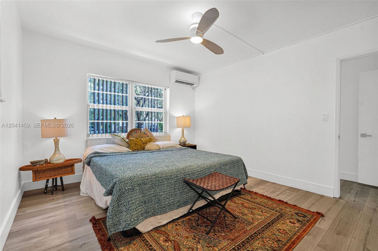 1790 E Las Olas Blvd, Unit 11, Fort Lauderdale, FL 33301 Photo