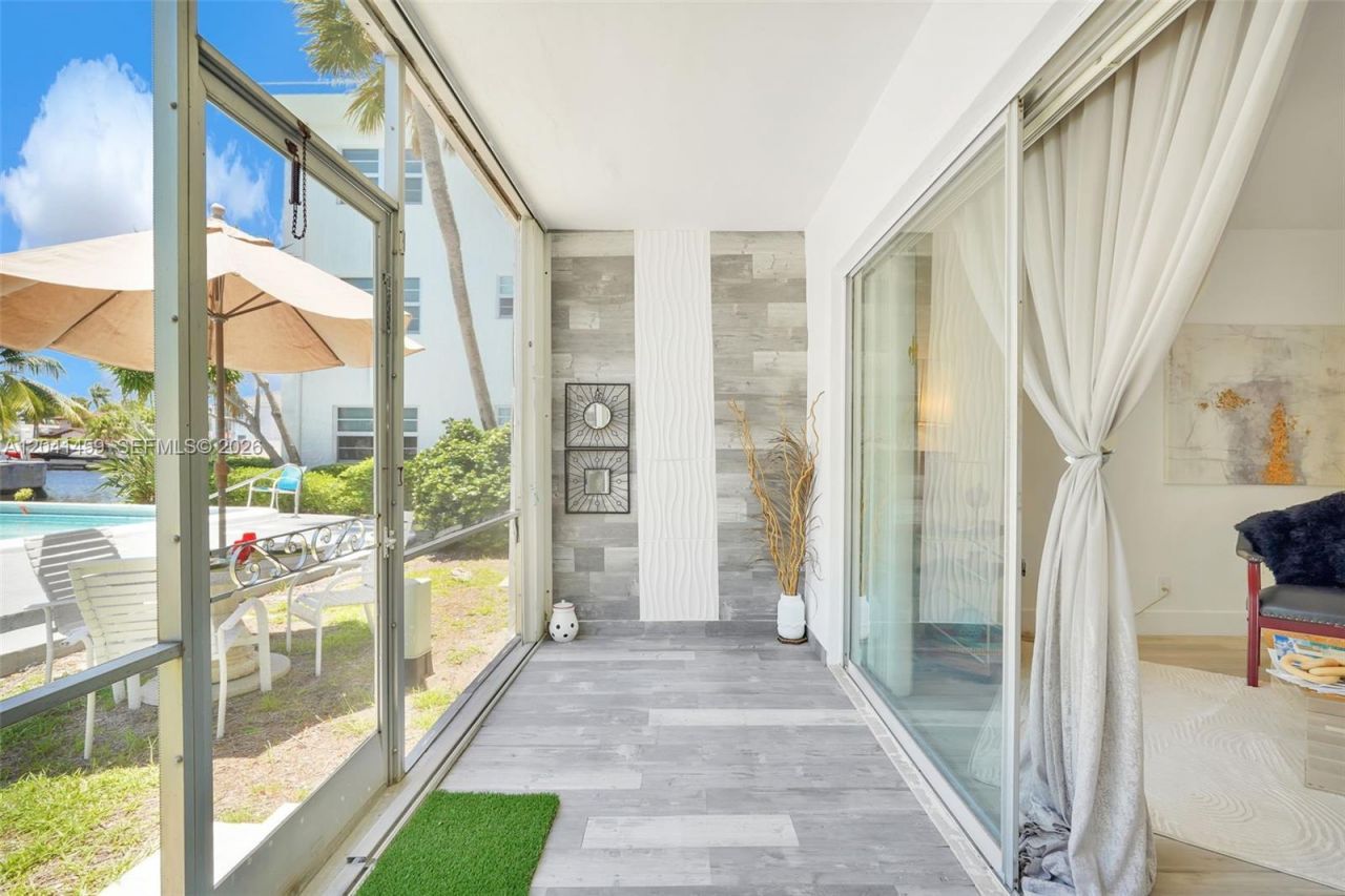 1790 E Las Olas Blvd, Unit 11, Fort Lauderdale, FL 33301 Photo