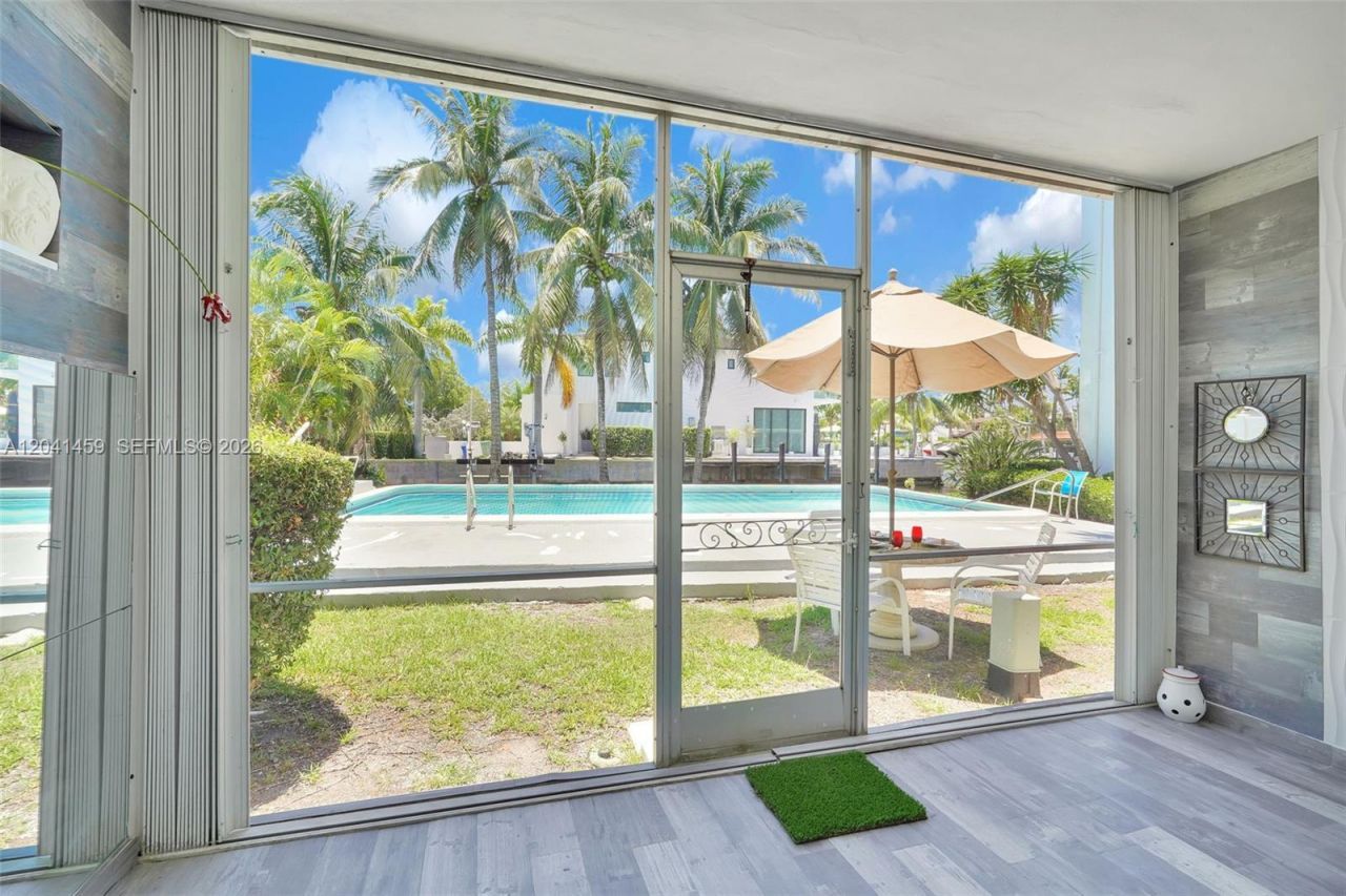 1790 E Las Olas Blvd, Unit 11, Fort Lauderdale, FL 33301 Photo