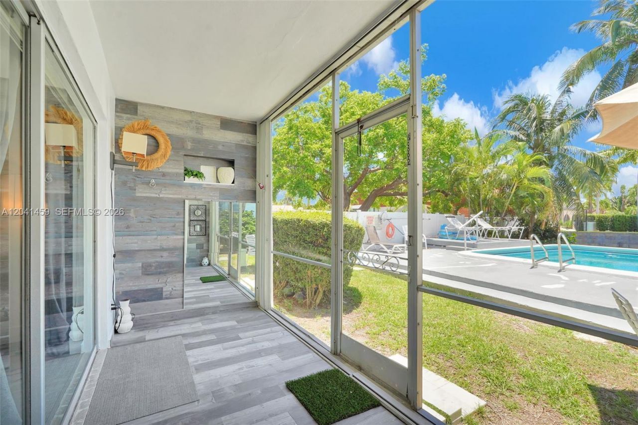 1790 E Las Olas Blvd, Unit 11, Fort Lauderdale, FL 33301 Photo