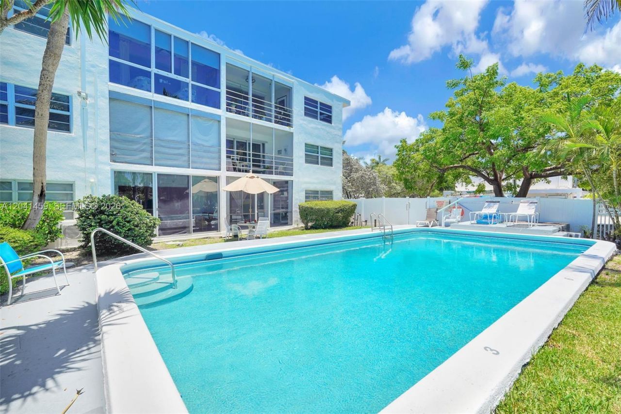 1790 E Las Olas Blvd, Unit 11, Fort Lauderdale, FL 33301 Photo
