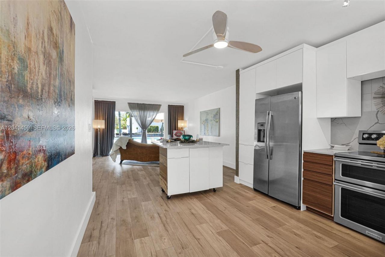 1790 E Las Olas Blvd, Unit 11, Fort Lauderdale, FL 33301 Photo