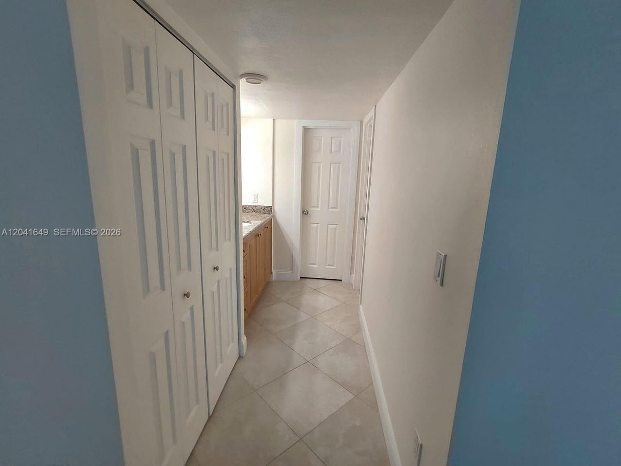 5701 Collins Ave, Unit 619, Miami Beach, FL 33140 Photo