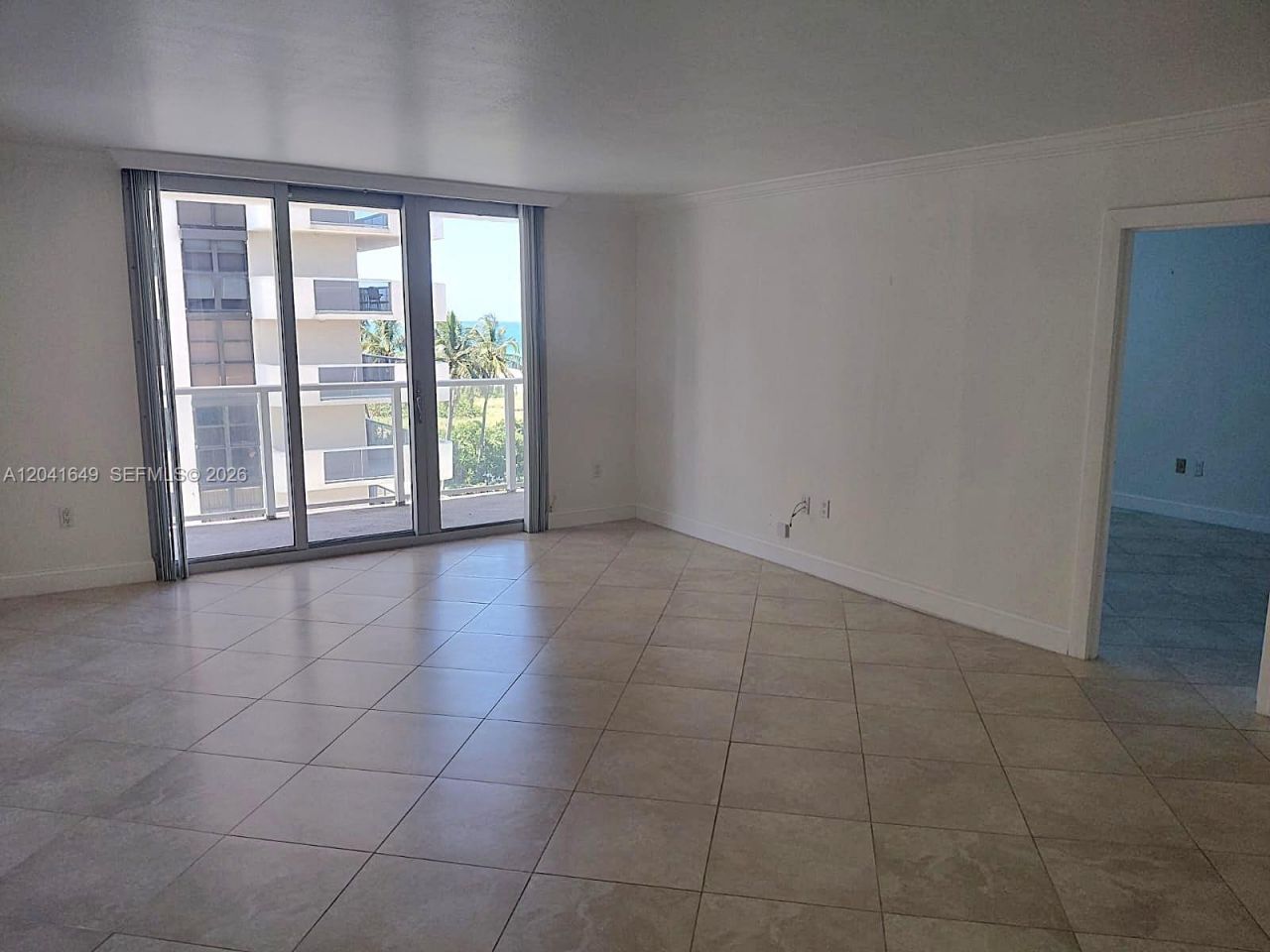 5701 Collins Ave, Unit 619, Miami Beach, FL 33140 Photo