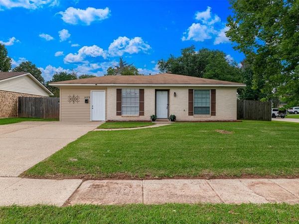 1629 Nikki Lynn Drive , Bossier City, LA 71112