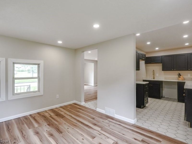 10306 Electric Boulevard, Northfield Village, OH 44067 Photo 15