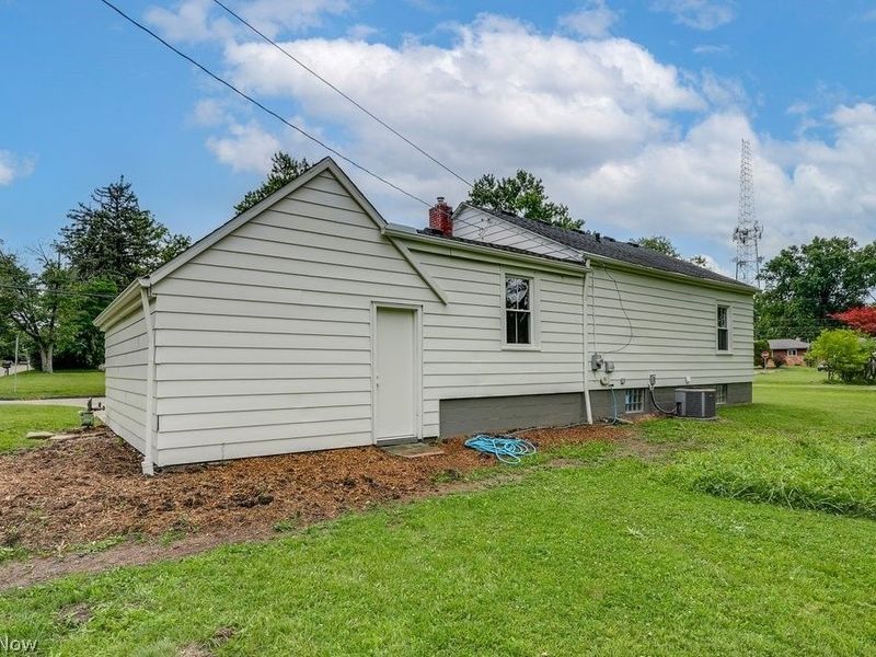 10306 Electric Boulevard, Northfield Village, OH 44067 Photo 6