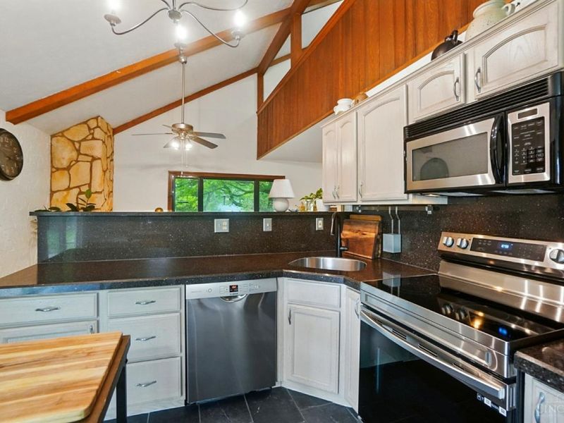 736 Evangeline Road, Forest Park, OH 45240 Photo 15