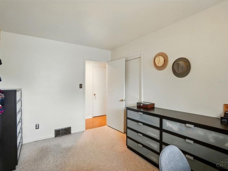 736 Evangeline Road, Forest Park, OH 45240 Photo 30