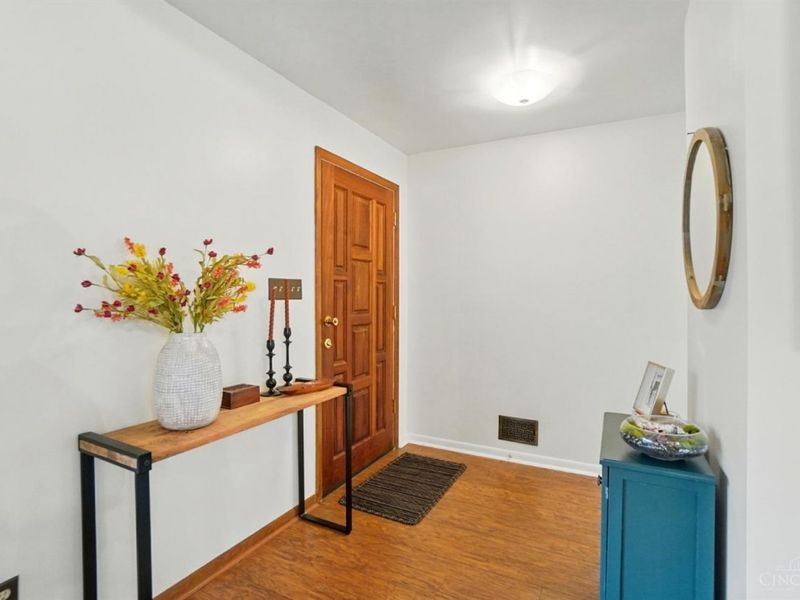736 Evangeline Road, Forest Park, OH 45240 Photo 7