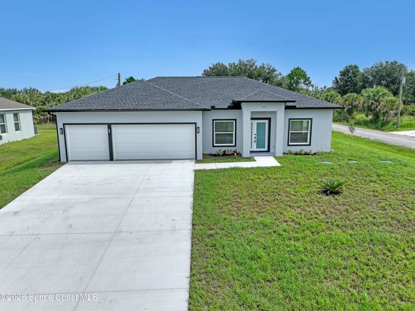 601 Yardley Street SW , Palm Bay, FL 32908