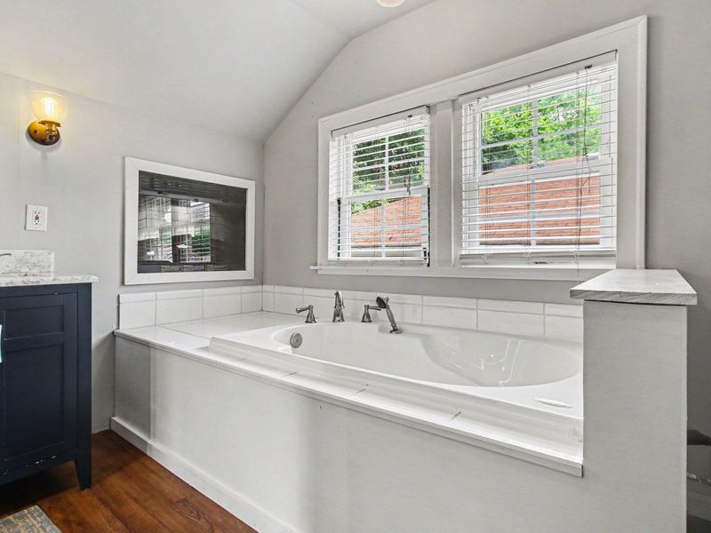 8 Parker Road, Newport, KY 41071 Photo 17