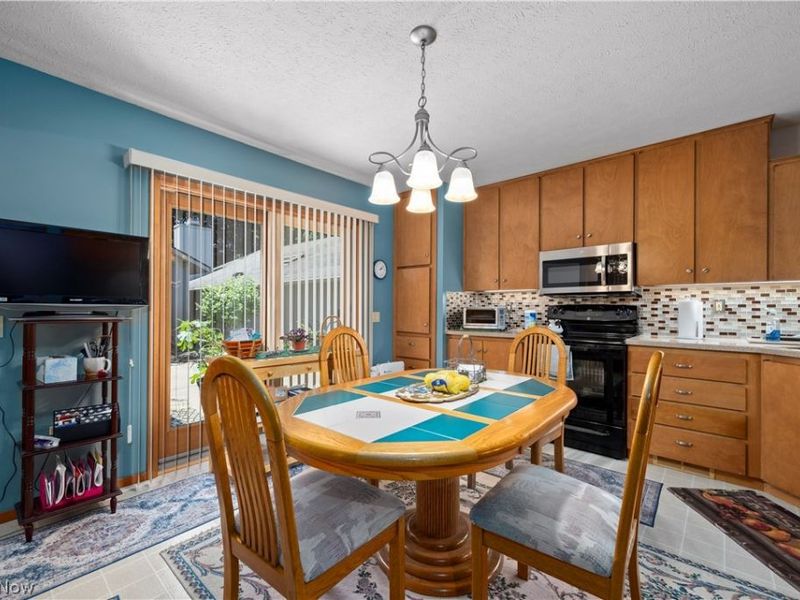13228 Olympus Way, Strongsville, OH 44149 Photo 14
