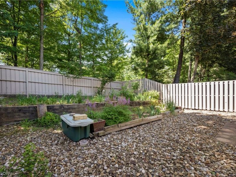 13228 Olympus Way, Strongsville, OH 44149 Photo 34