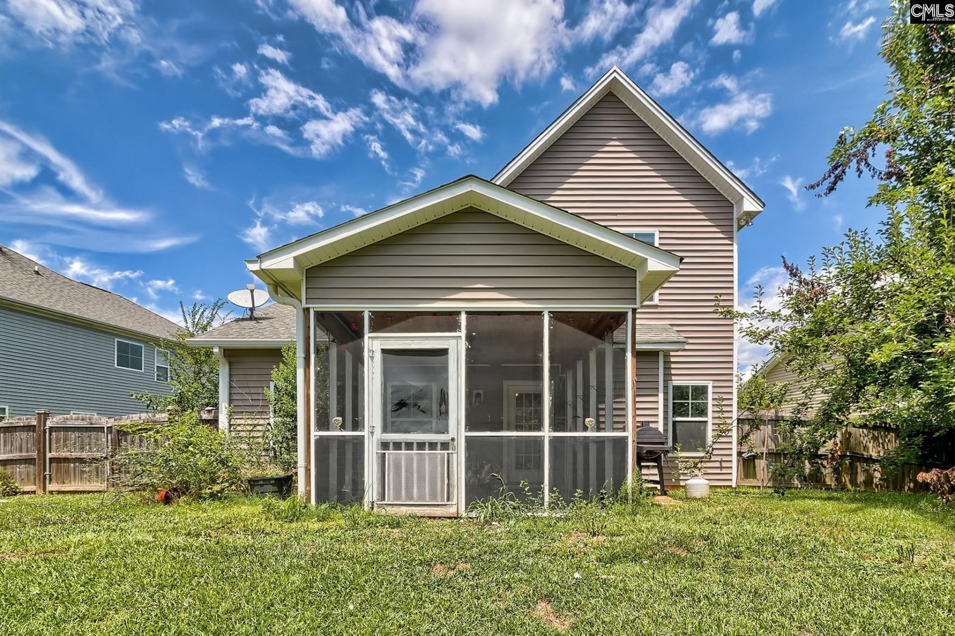 453 Crawley Lane Photo 32