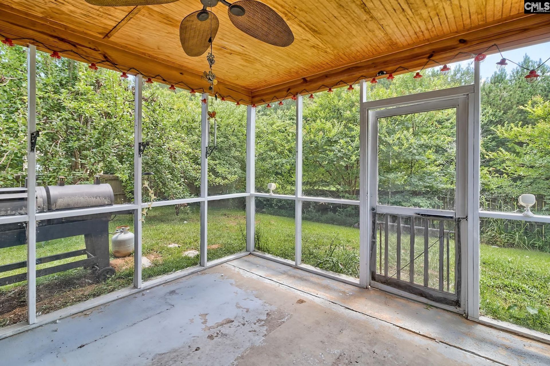 453 Crawley Lane Photo 34