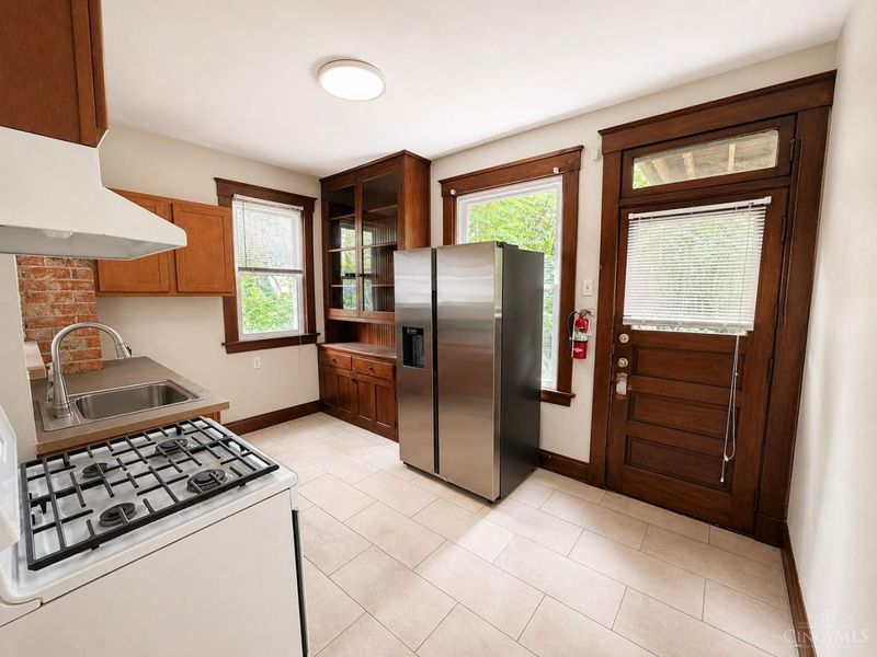 3111 Linwood Avenue, Cincinnati, OH 45208 Photo 11