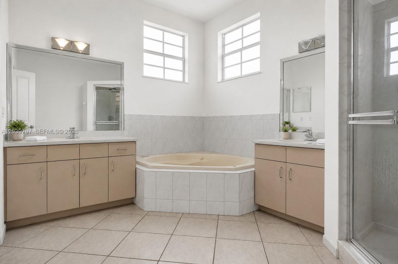 33300 SW 202nd Ave, Homestead, FL 33034 Photo