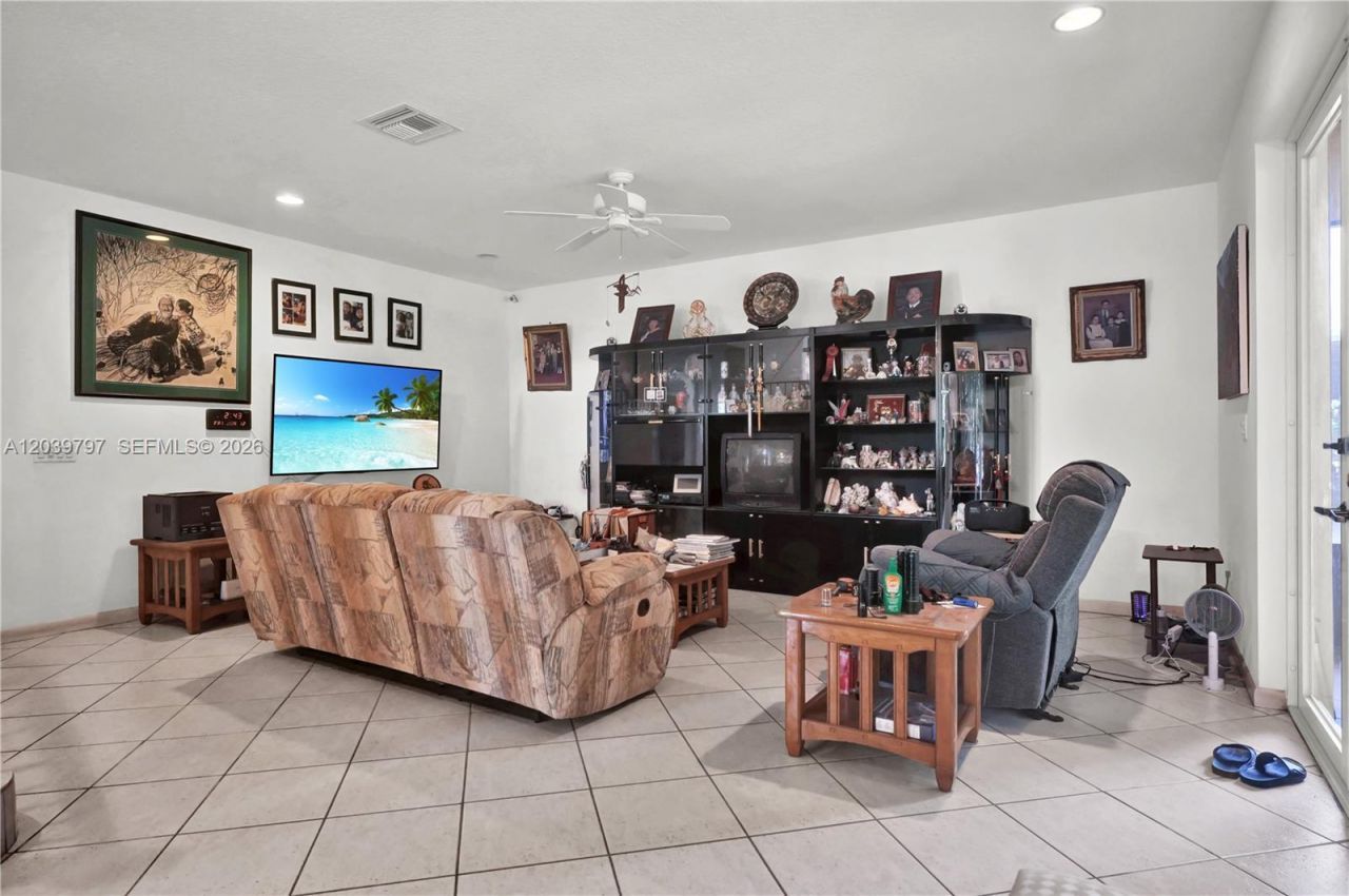 33300 SW 202nd Ave , Homestead, FL 33034 Photo