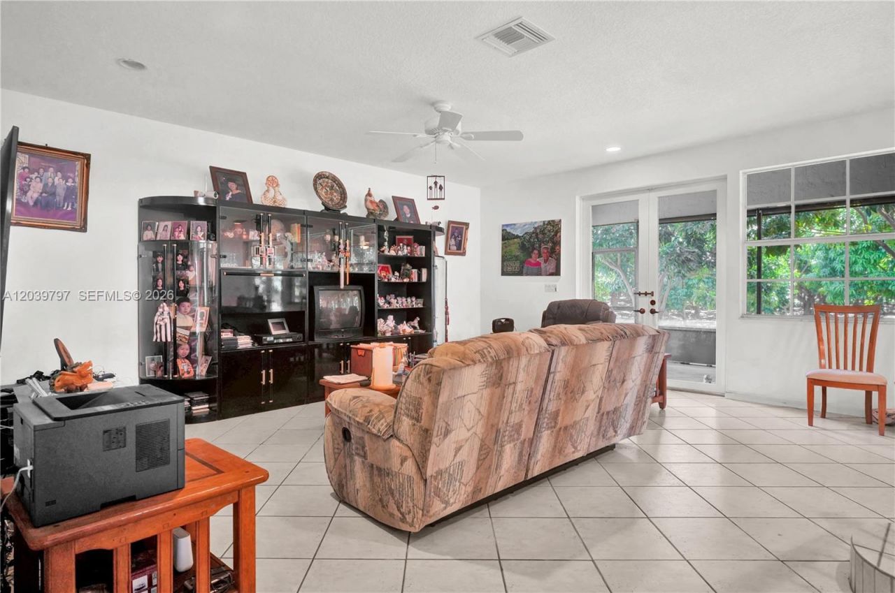 33300 SW 202nd Ave , Homestead, FL 33034 Photo