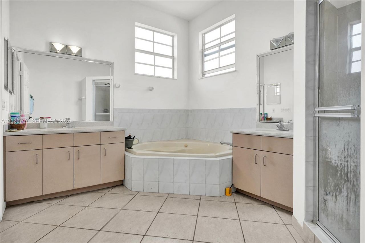 33300 SW 202nd Ave , Homestead, FL 33034 Photo