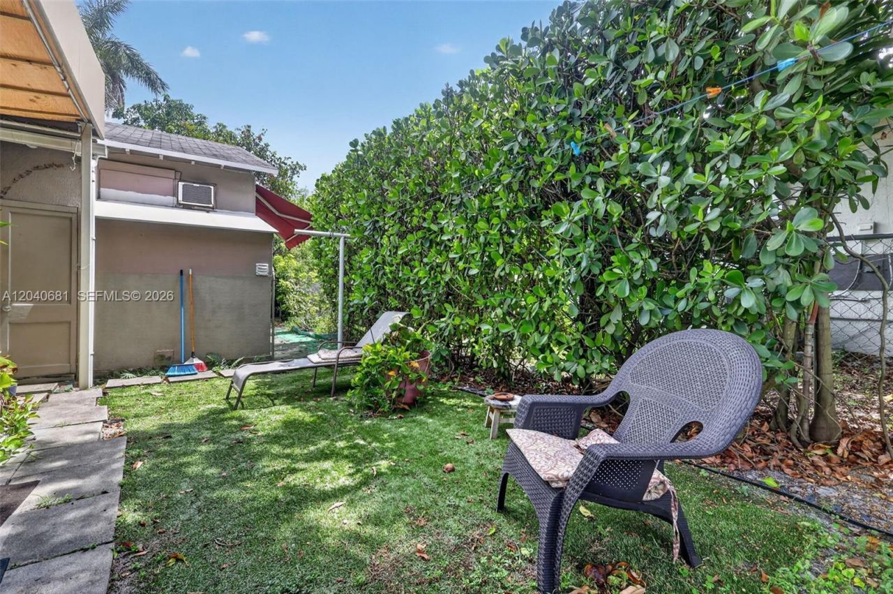 2315 Johnson St , Hollywood, FL 33020 Photo