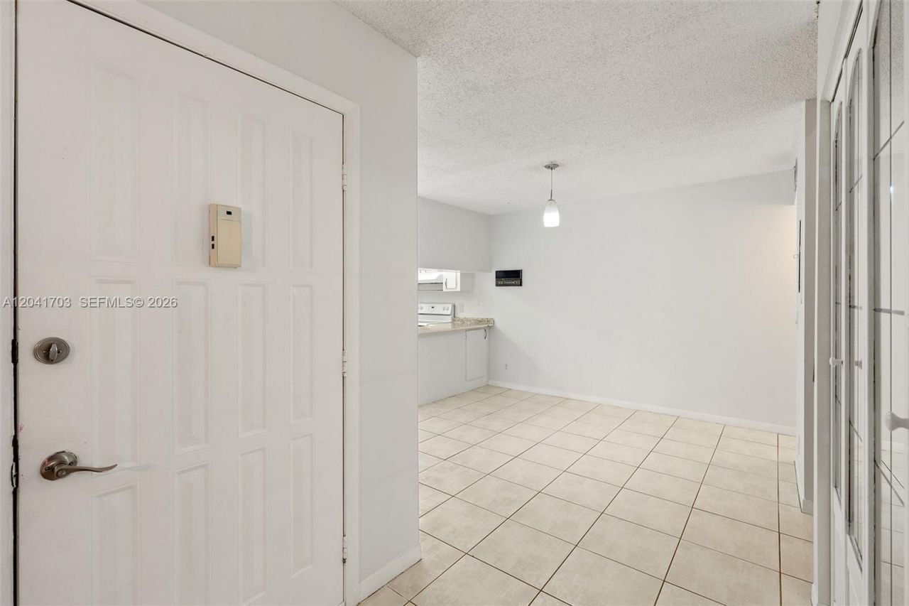 3118 Spanish Wells Dr , Unit 15-C, Delray Beach, FL 33445 Photo