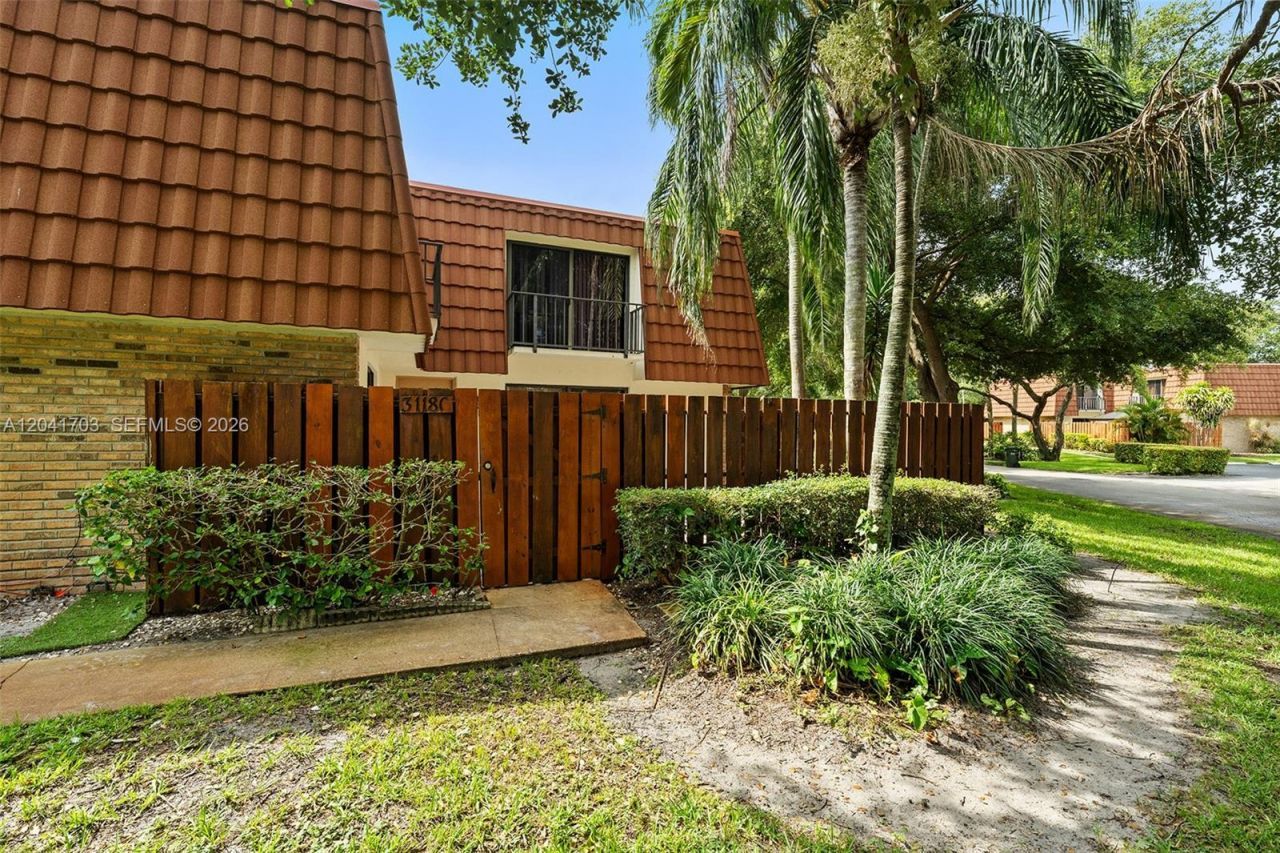 3118 Spanish Wells Dr , Unit 15-C, Delray Beach, FL 33445 Photo