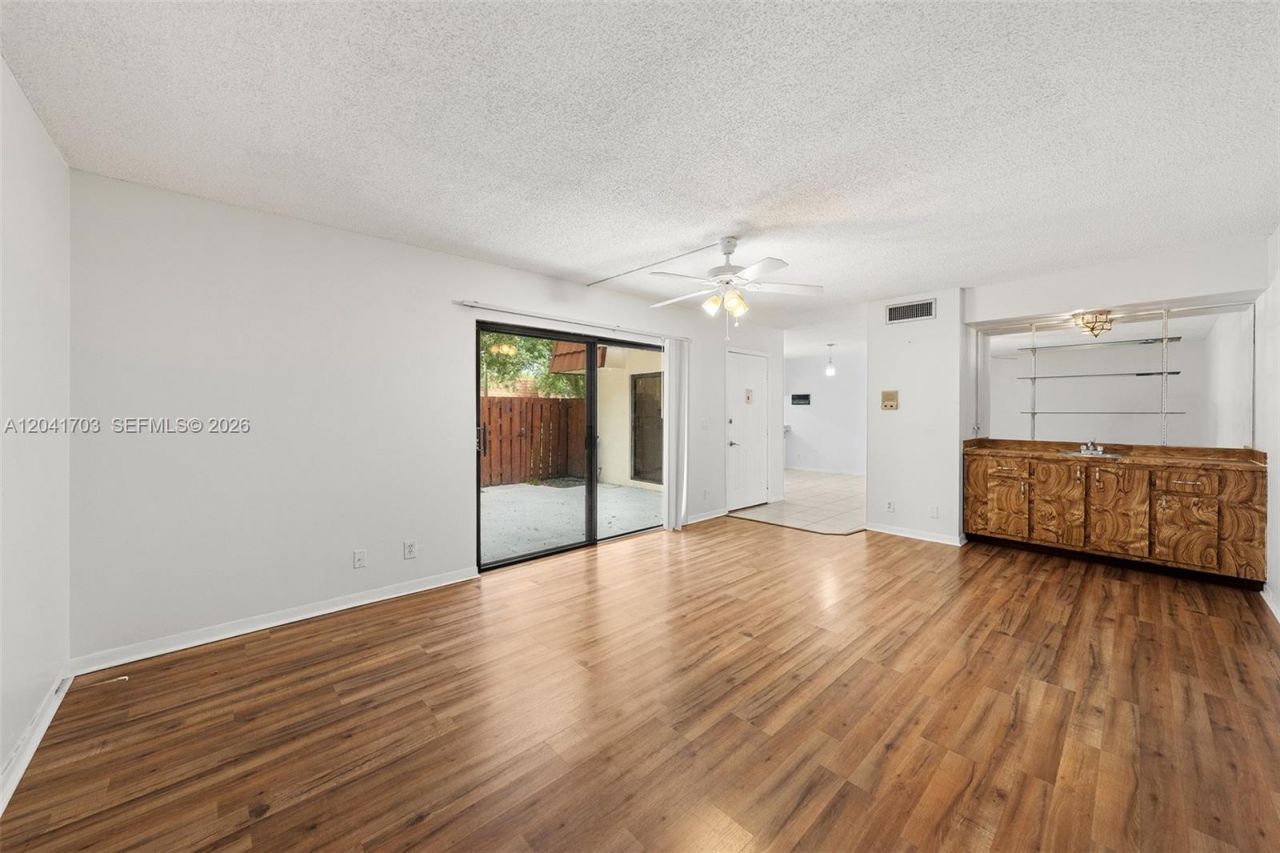 3118 Spanish Wells Dr , Unit 15-C, Delray Beach, FL 33445 Photo