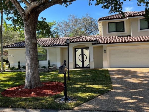 5010 Perignon Way, Coral Springs, FL 33067