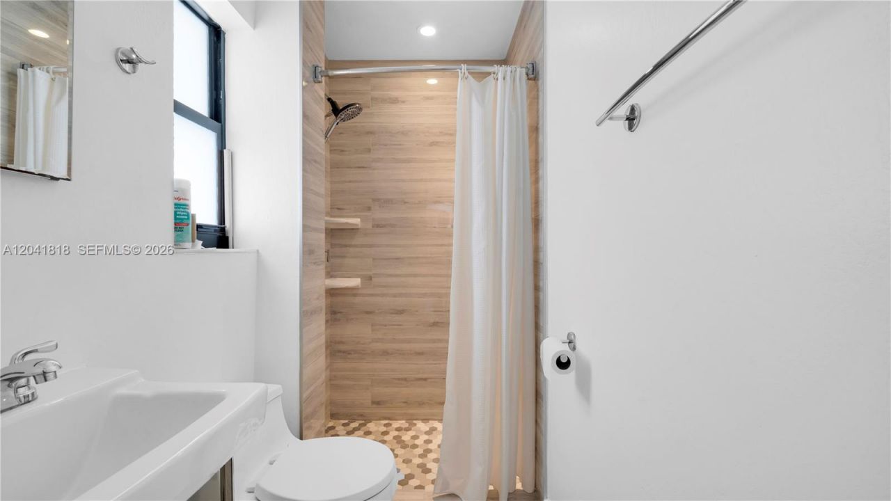 1704 Rodman St , Hollywood, FL 33020 Photo