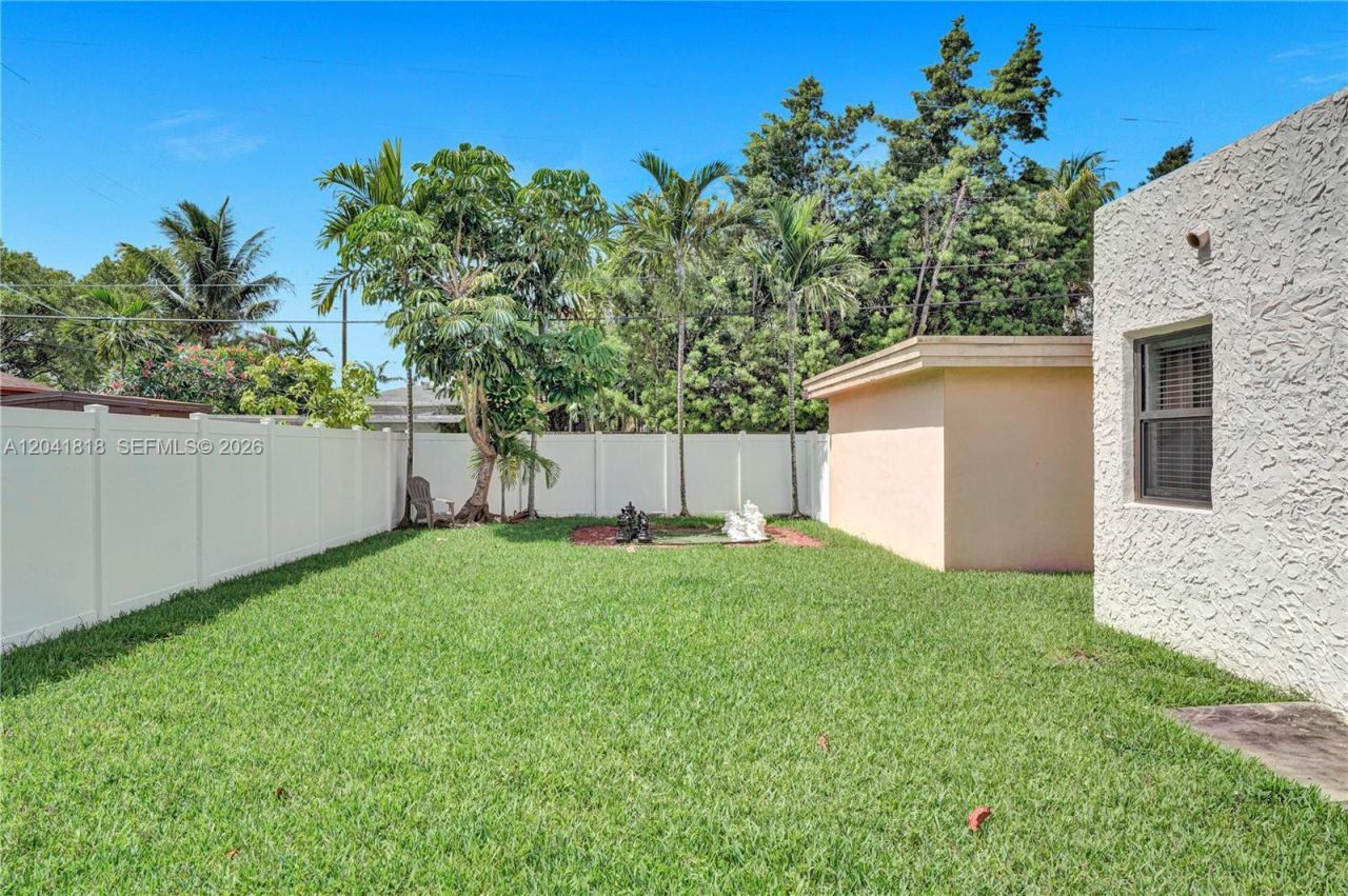 1704 Rodman St , Hollywood, FL 33020 Photo