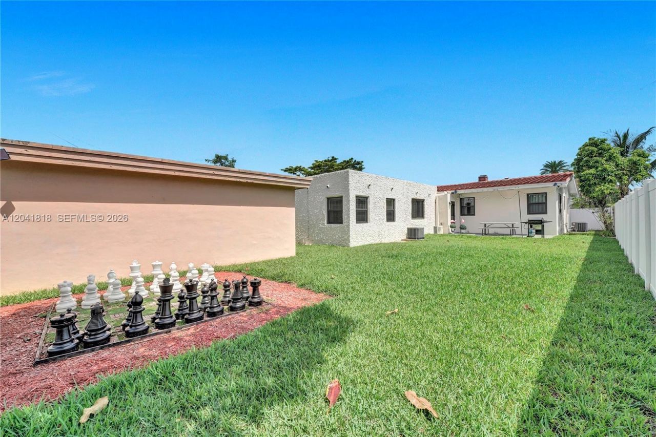 1704 Rodman St , Hollywood, FL 33020 Photo
