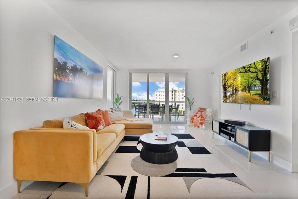 9261 E Bay Harbor Dr , Unit 507, Bay Harbor Islands, FL 33154 Photo