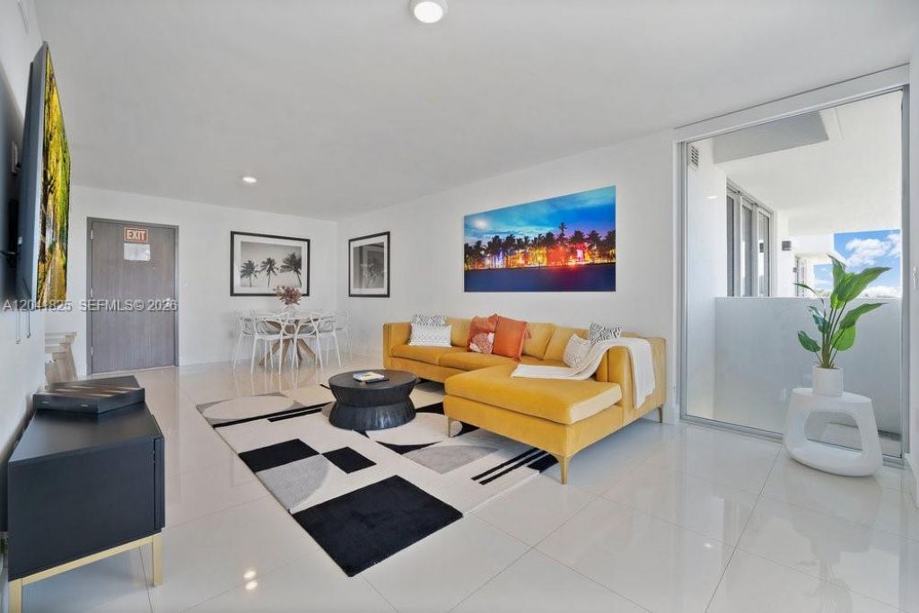 9261 E Bay Harbor Dr , Unit 507, Bay Harbor Islands, FL 33154 Photo