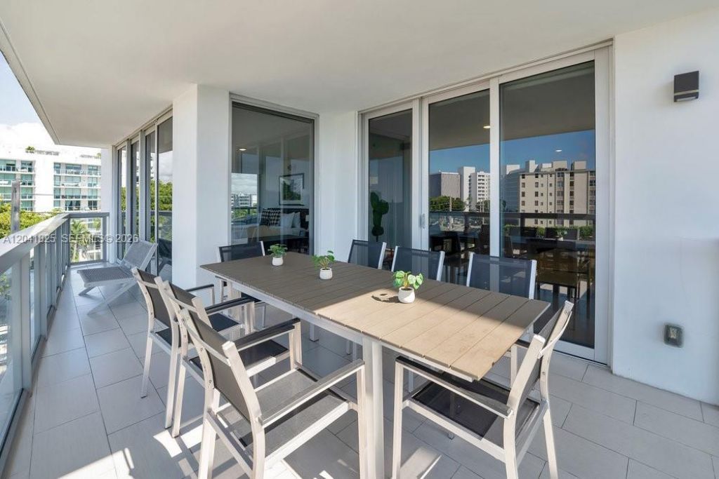 9261 E Bay Harbor Dr , Unit 507, Bay Harbor Islands, FL 33154 Photo