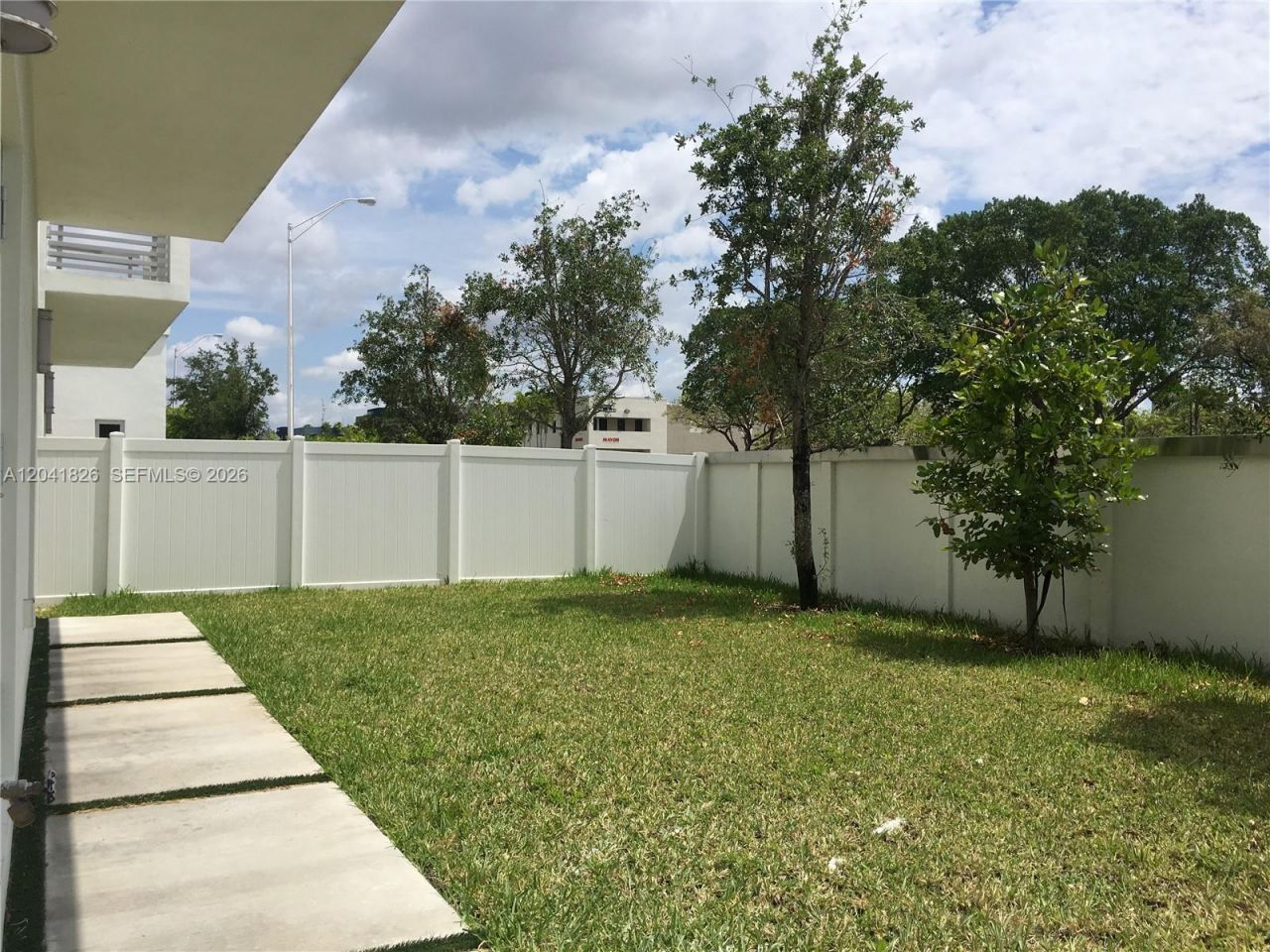 3405 NW 82nd Ct , Doral, FL 33122 Photo
